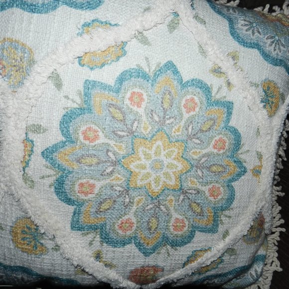 Mosaic Decorative Throw Pillows 20"x20" & Pillow cases Boho Chic  NWT/NEW! - Picture 9 of 14